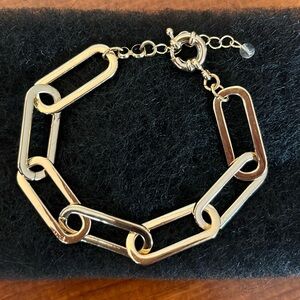 Gold link bracelet
